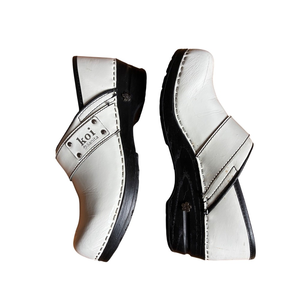 Sanita Koi White Patent Leather Danish Clogs Professional Mules EU 38 W 7.5 M 6